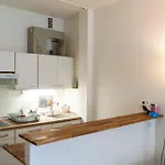 Charming Studio With View Near Montmartre